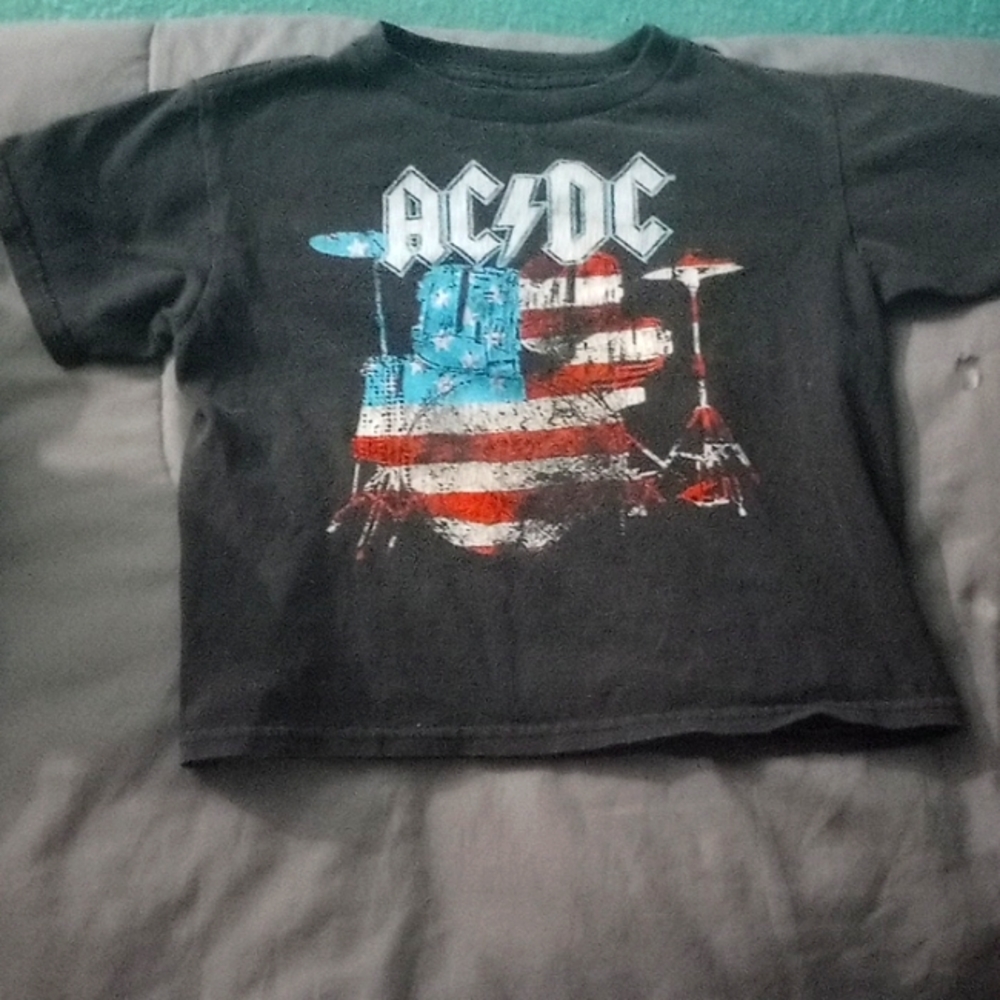 Toddlers ac/dc 3T Tshirt ADORABLE